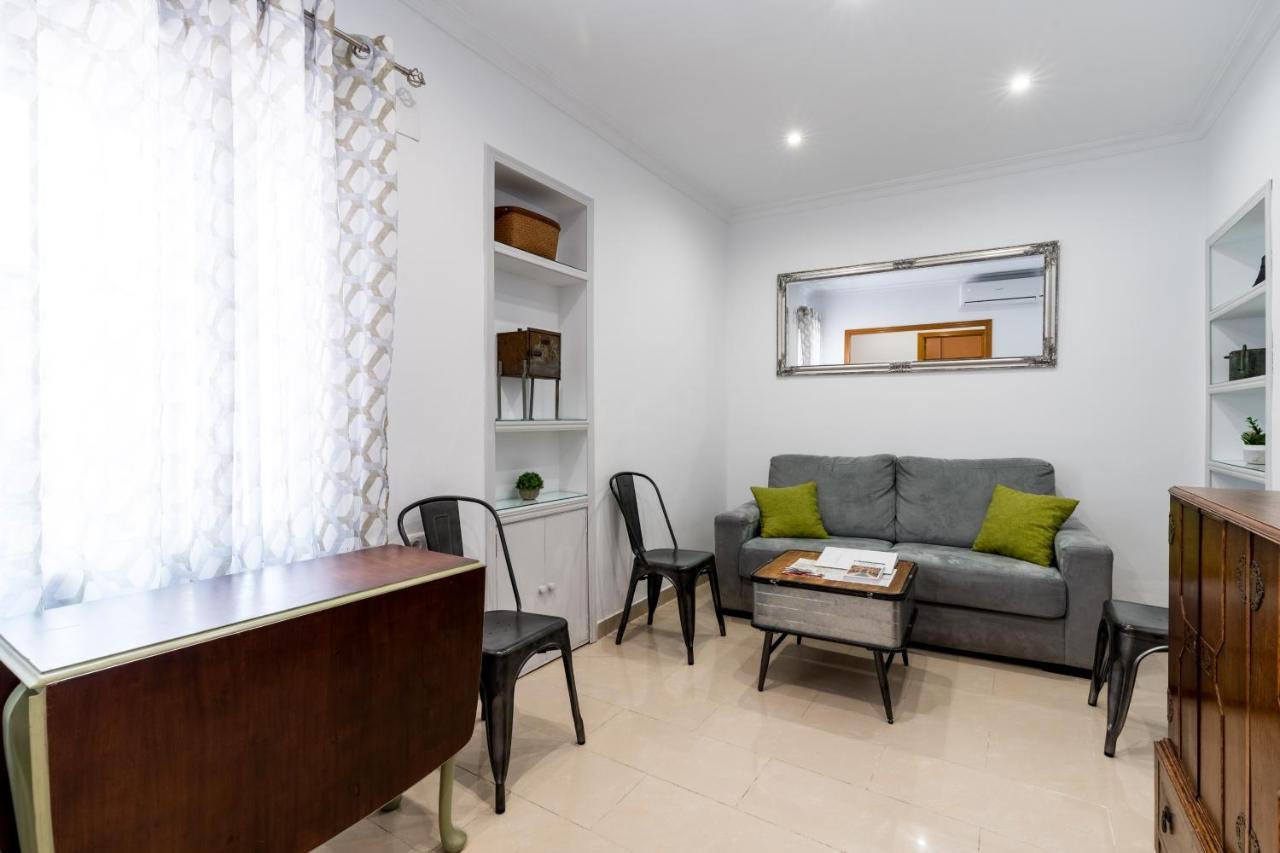 Holi-rent Salado *